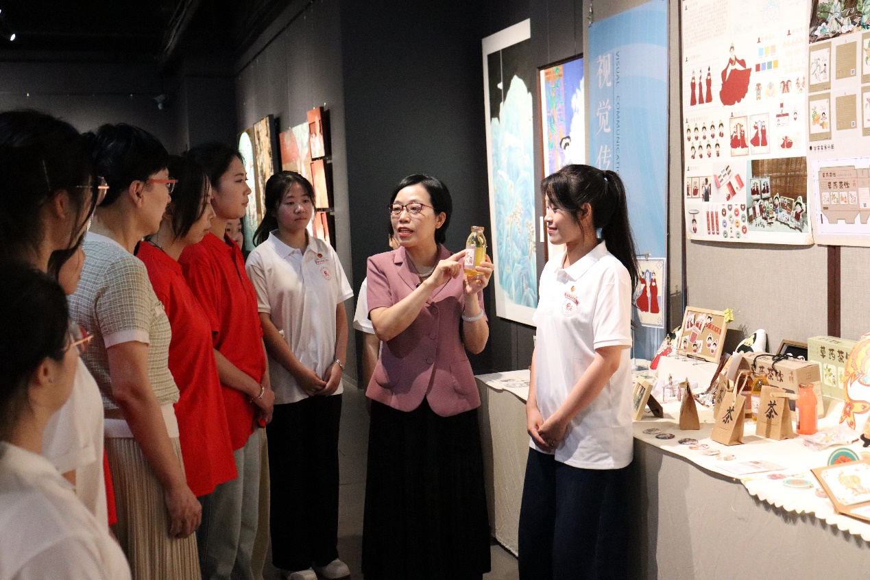 图片1.png 图片1.png