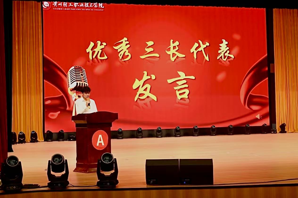 3d3483a498bc6e438f160c29be7c4cdc.jpg 3d3483a498bc6e438f160c29be7c4cdc.jpg