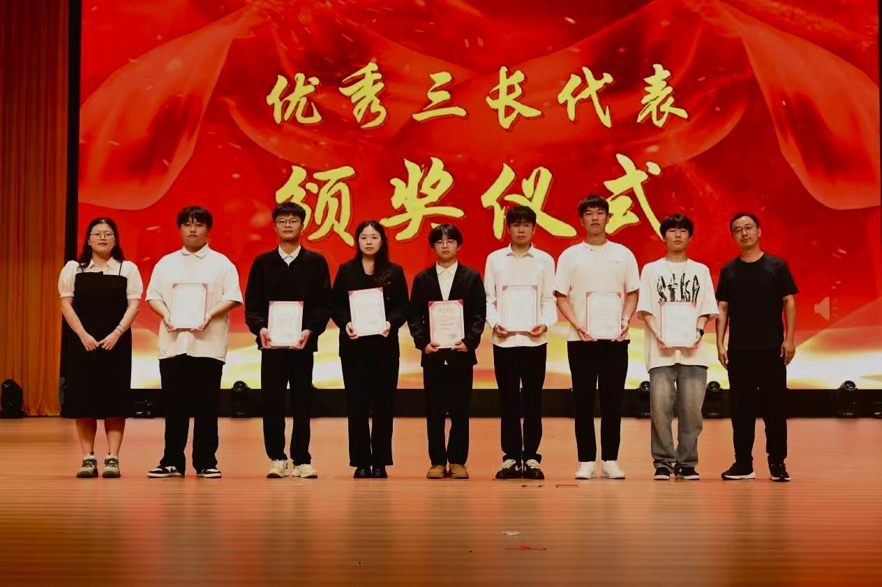 f732bad73998ffa69695b318834245d3.jpg f732bad73998ffa69695b318834245d3.jpg