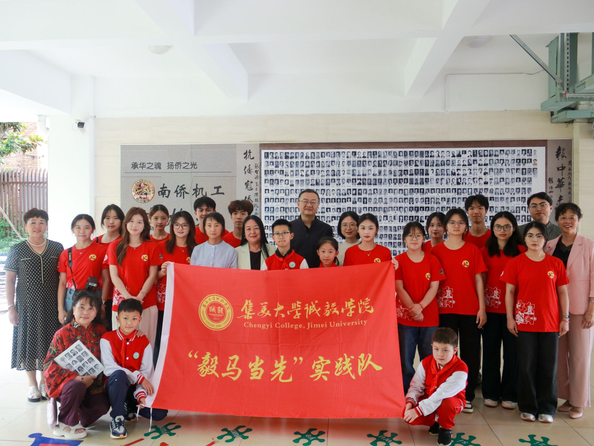 ED2D1BD6E23946449EAC3BF32B5_FA671D82_623C2.jpg ED2D1BD6E23946449EAC3BF32B5_FA671D82_623C2.jpg