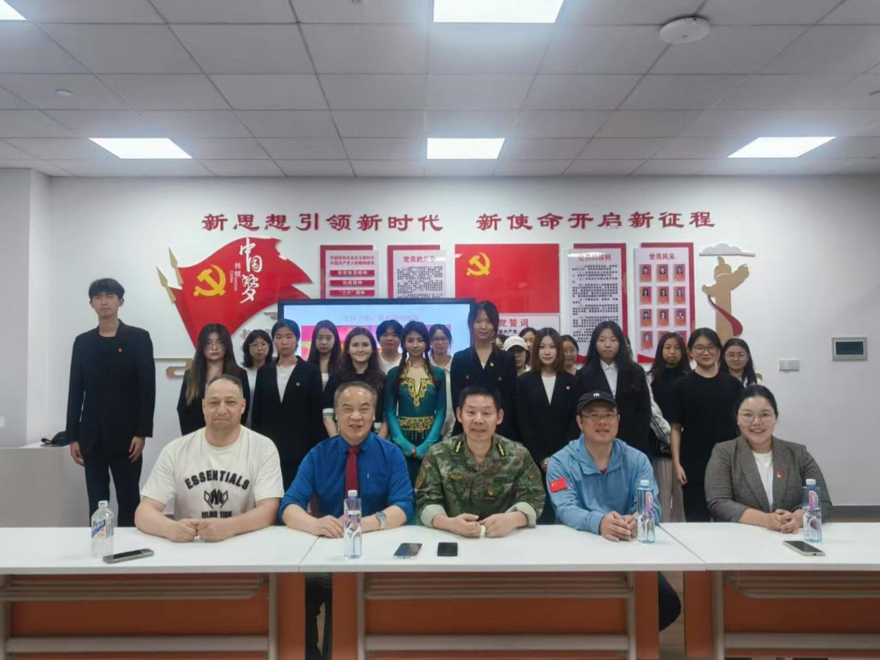 2d7844d58a530086c21f71a77d0a8b8.png 2d7844d58a530086c21f71a77d0a8b8.png