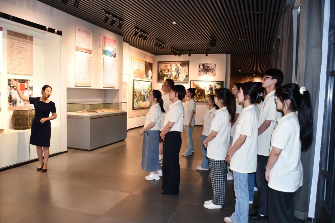 图片4.png 图片4.png