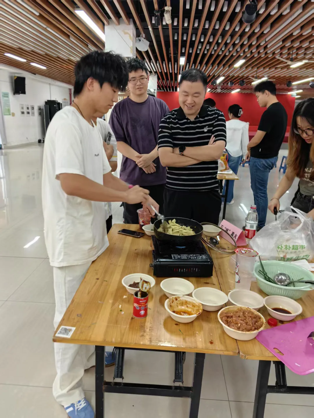 烹饪现场.png 烹饪现场.png