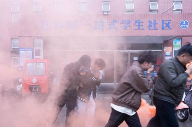 屏幕截图 2025-08-13 203403.png 屏幕截图 2025-08-13 203403.png