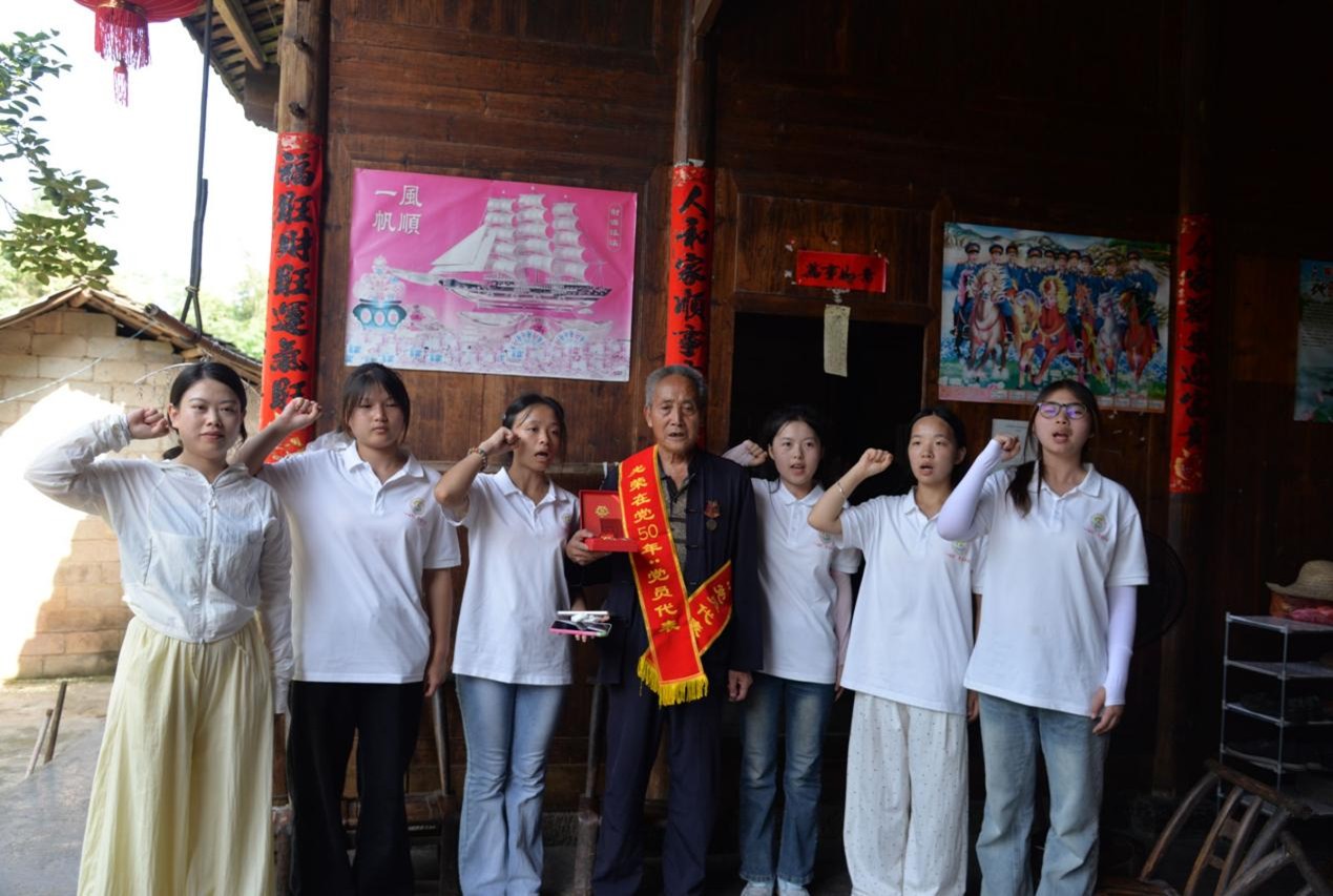 图片04.jpg 图片04.jpg