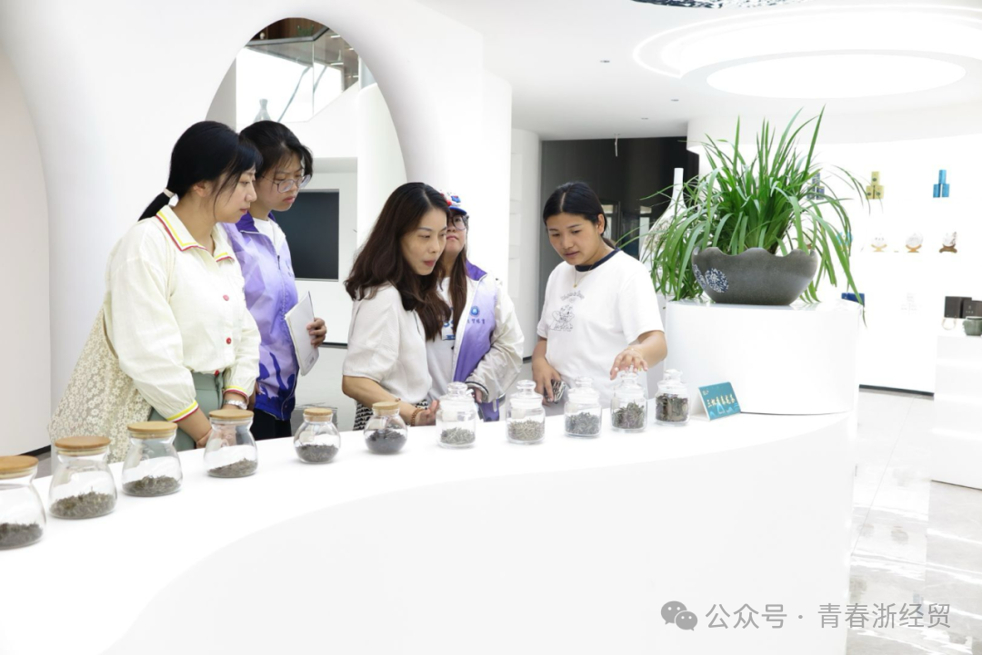 微信图片_20250821230016.png 微信图片_20250821230016.png