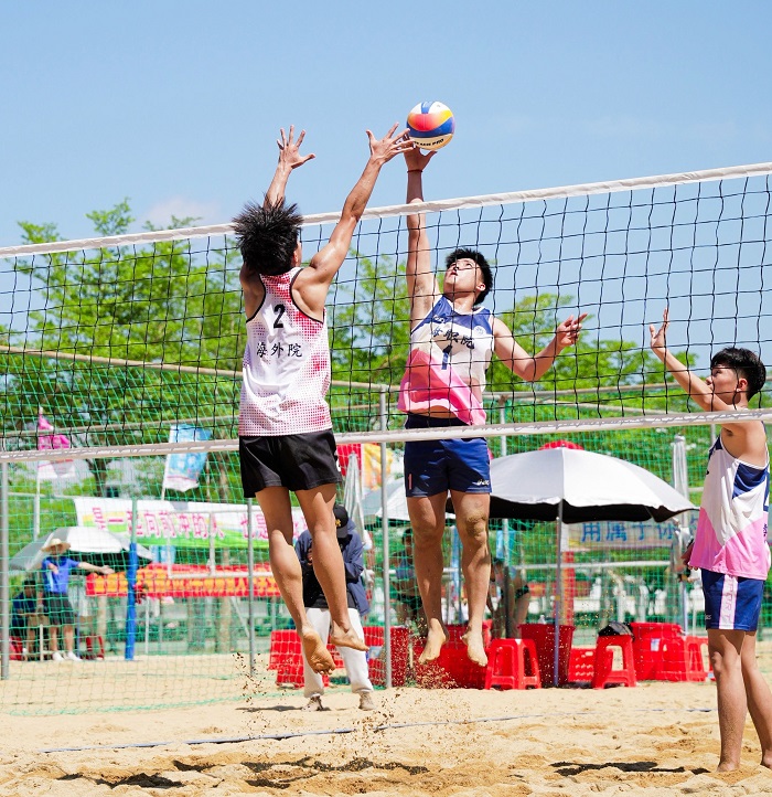 图二:我校男1队在比赛中(通识教育学院供图).jpg 图二:我校男1队在比赛中(通识教育学院供图).jpg