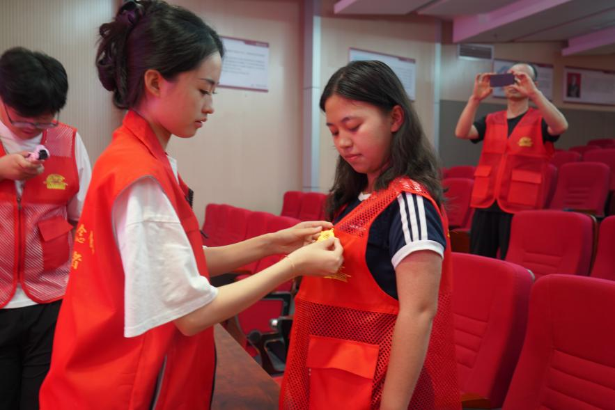 图片4.png 图片4.png