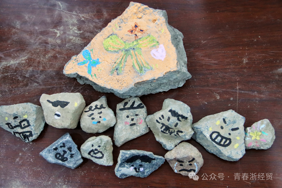 微信图片_20250828225436.png 微信图片_20250828225436.png