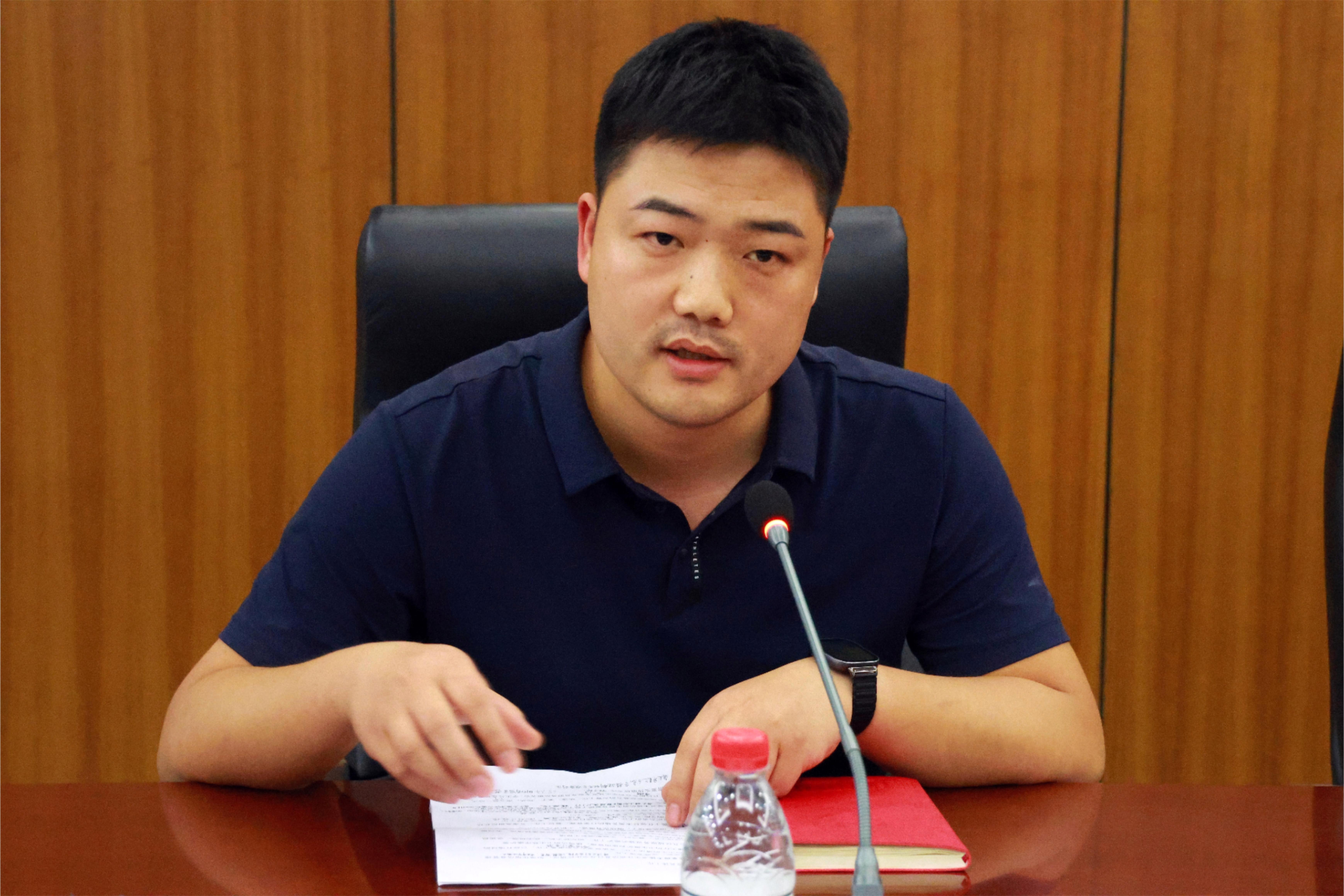 844A0651.JPG 844A0651.JPG