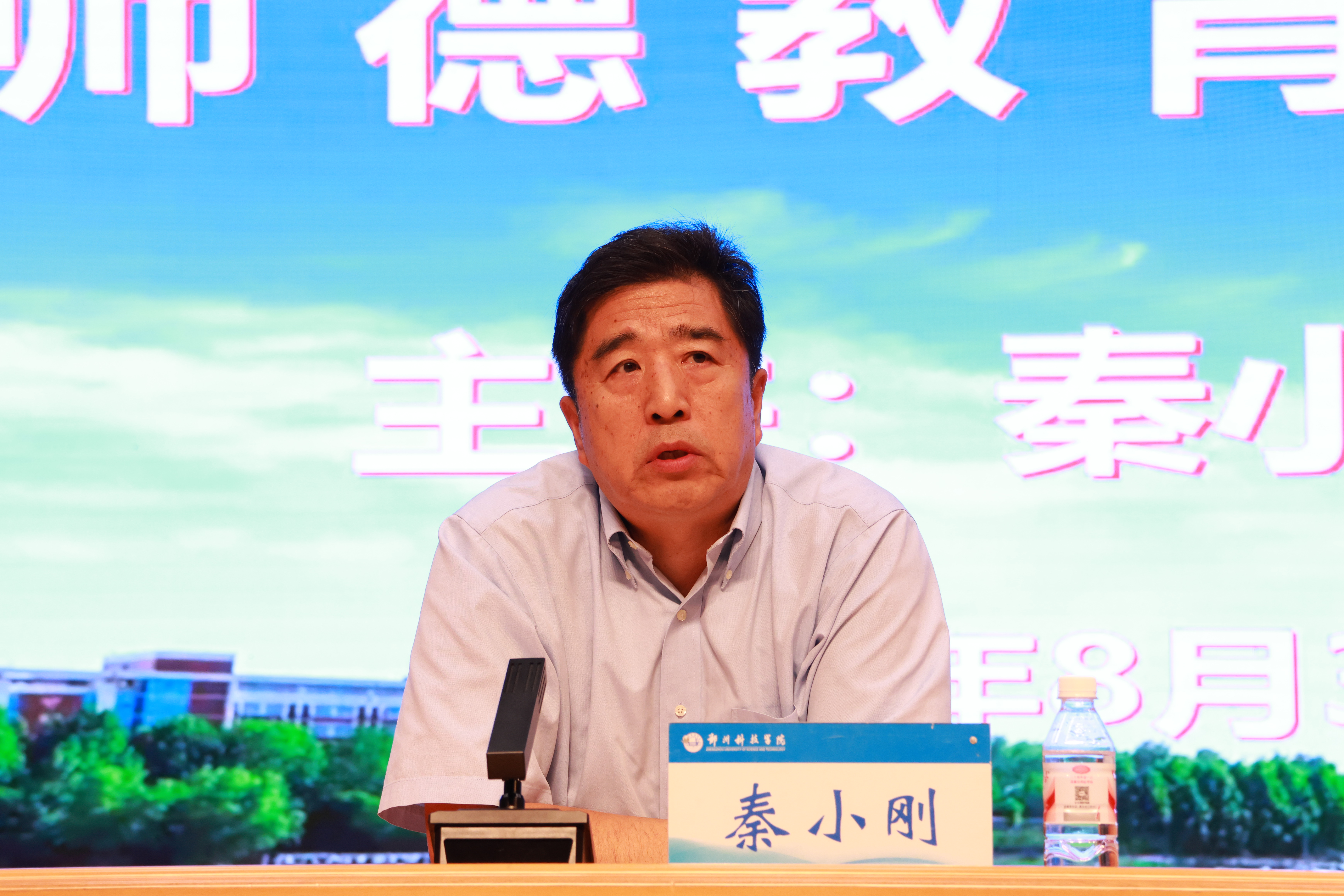 844A0121.JPG 844A0121.JPG