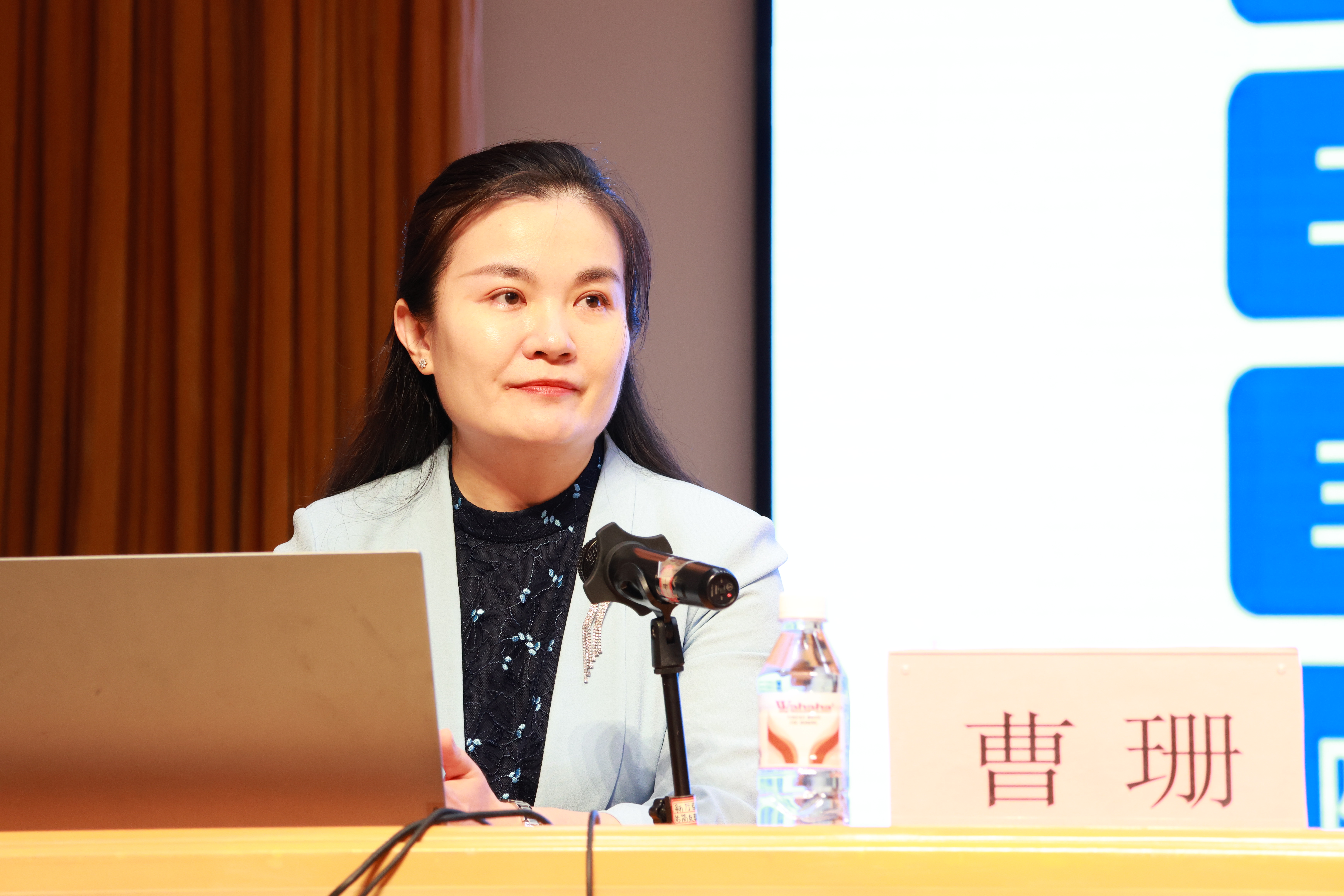 844A0607.JPG 844A0607.JPG