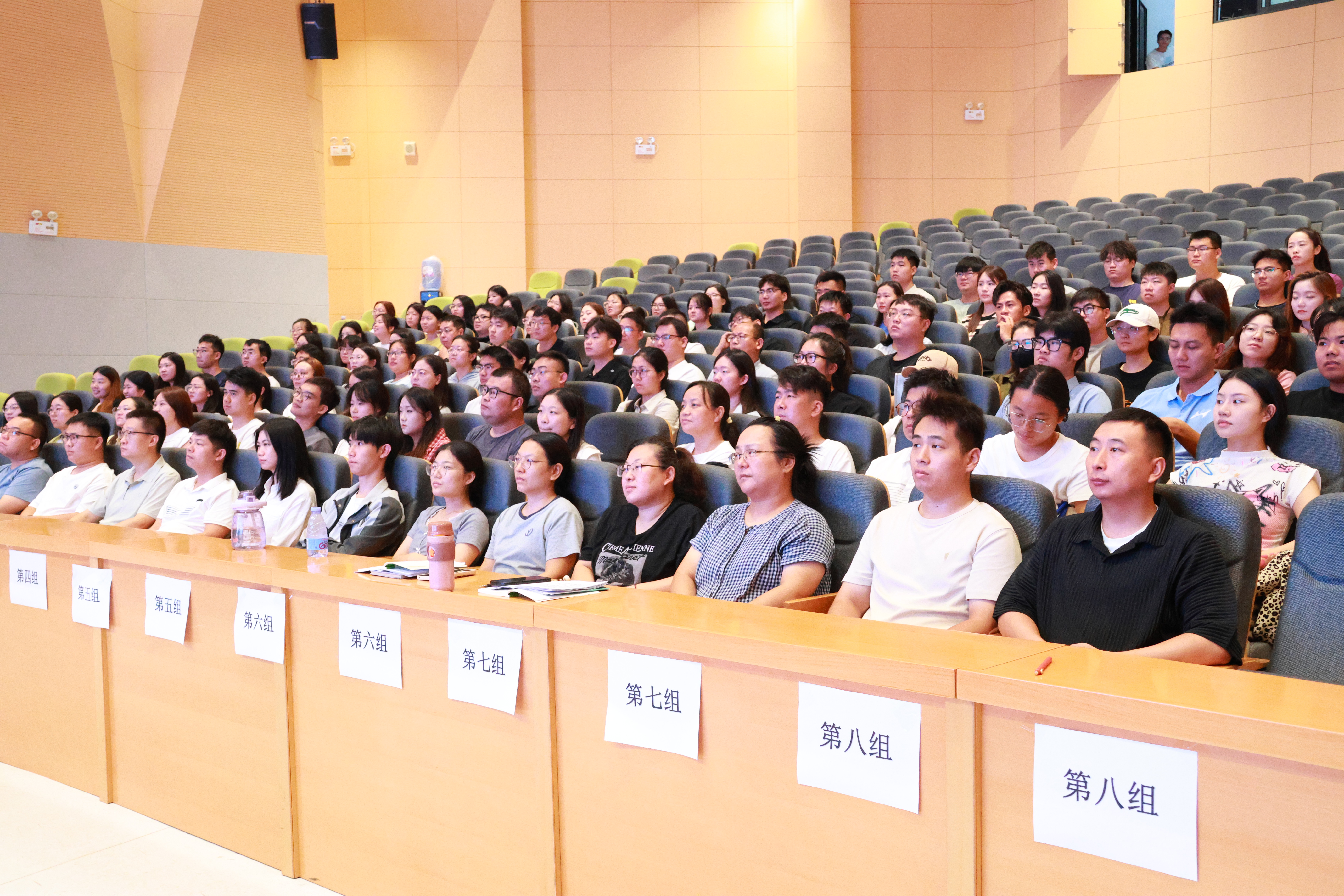 844A0534.JPG 844A0534.JPG