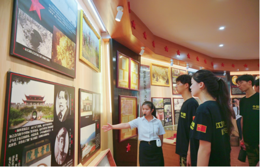 江财国旗护卫队赴安远开展“擎旗铸魂 重走建军路”思政实践_fororder_江西财经大学国旗护卫队开展“擎旗铸魂 重走建军路”暑期大思政实践活动472