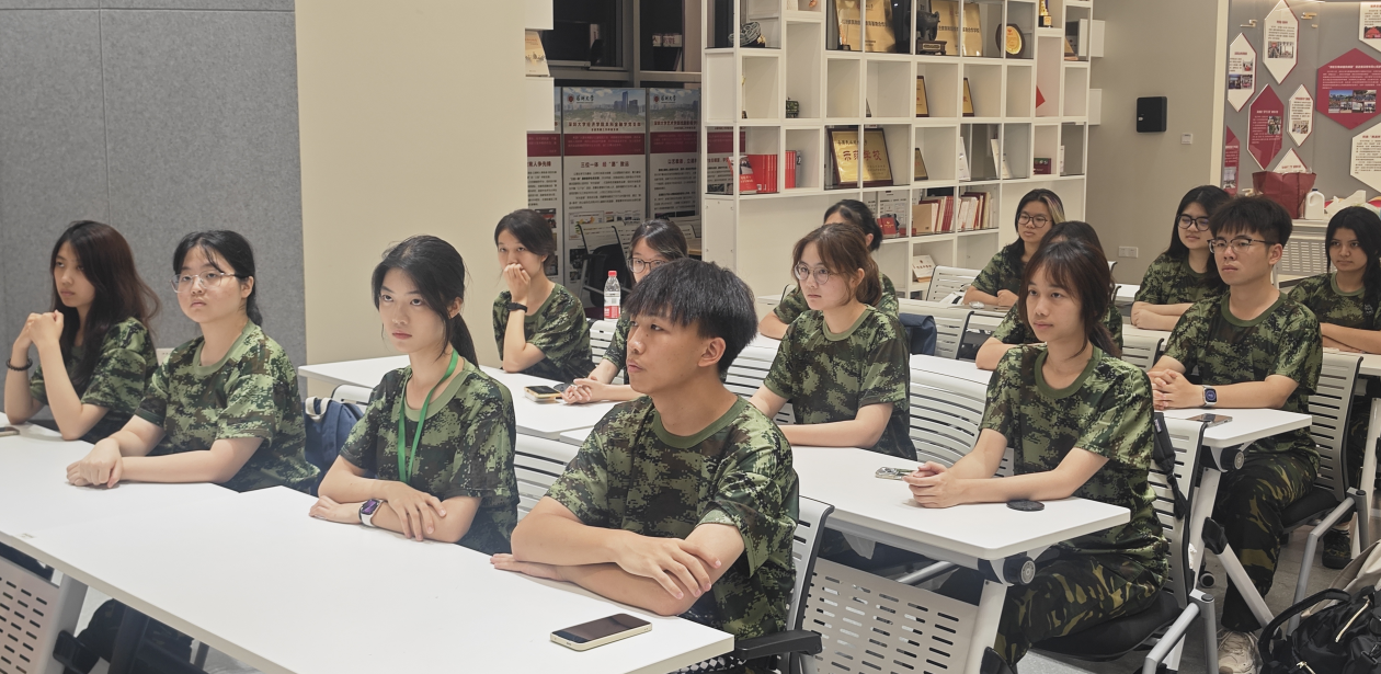 思政2.gif 思政2.gif