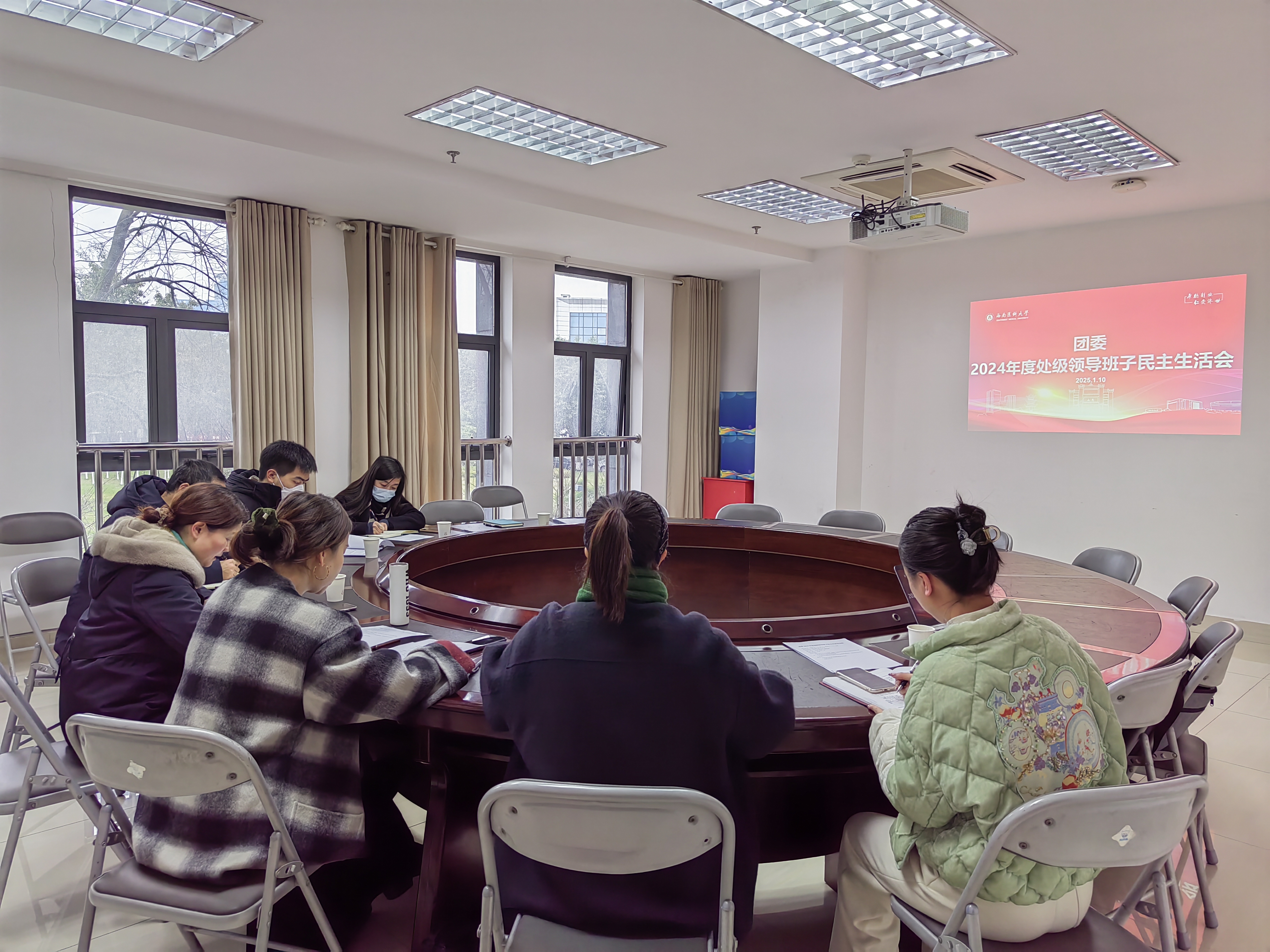 bfb025c03f75436697aaf51f561af88c.jpg bfb025c03f75436697aaf51f561af88c.jpg