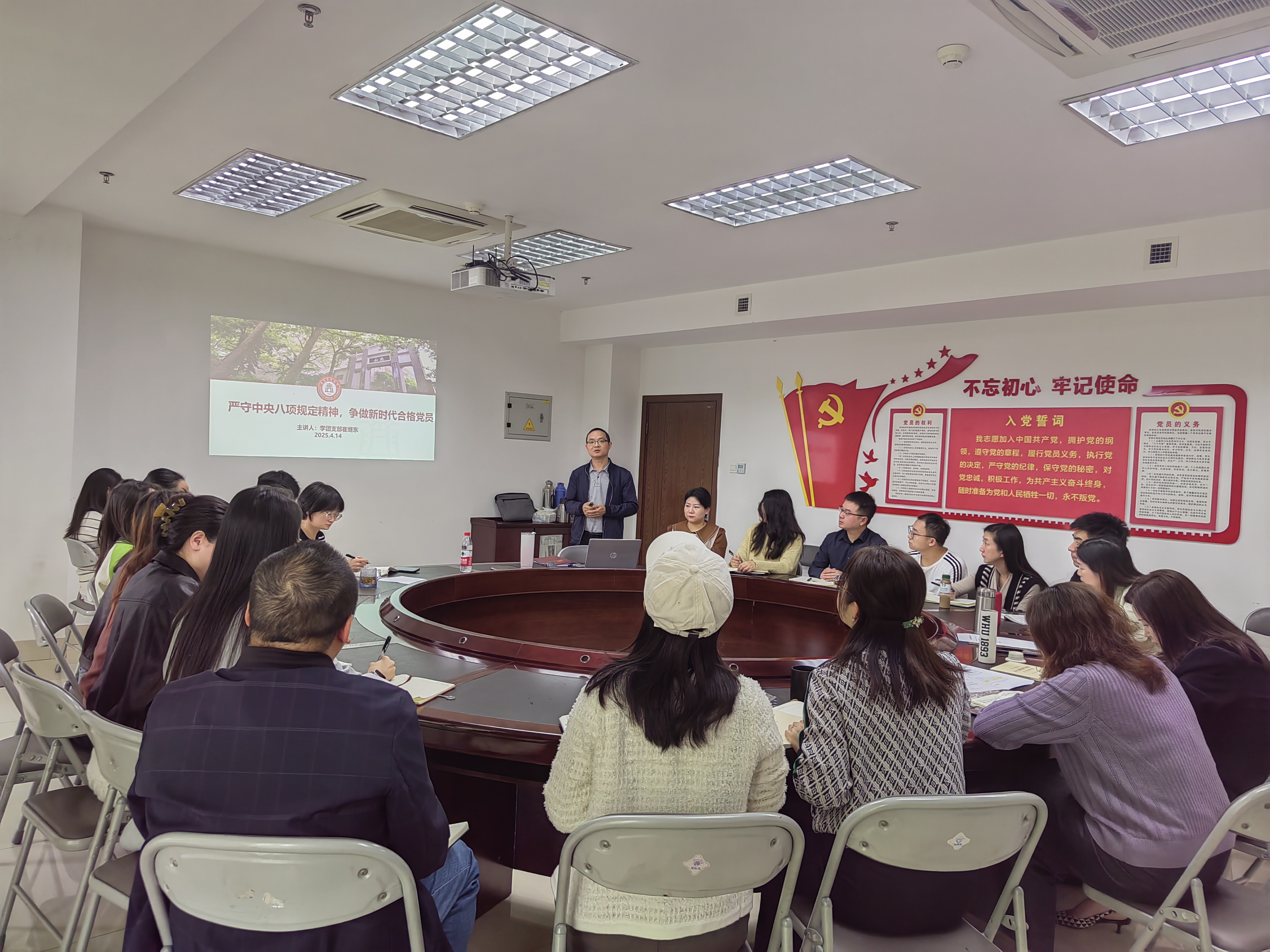 6922b1cc83034d14a7f212d22b293032 (1).jpg 6922b1cc83034d14a7f212d22b293032 (1).jpg