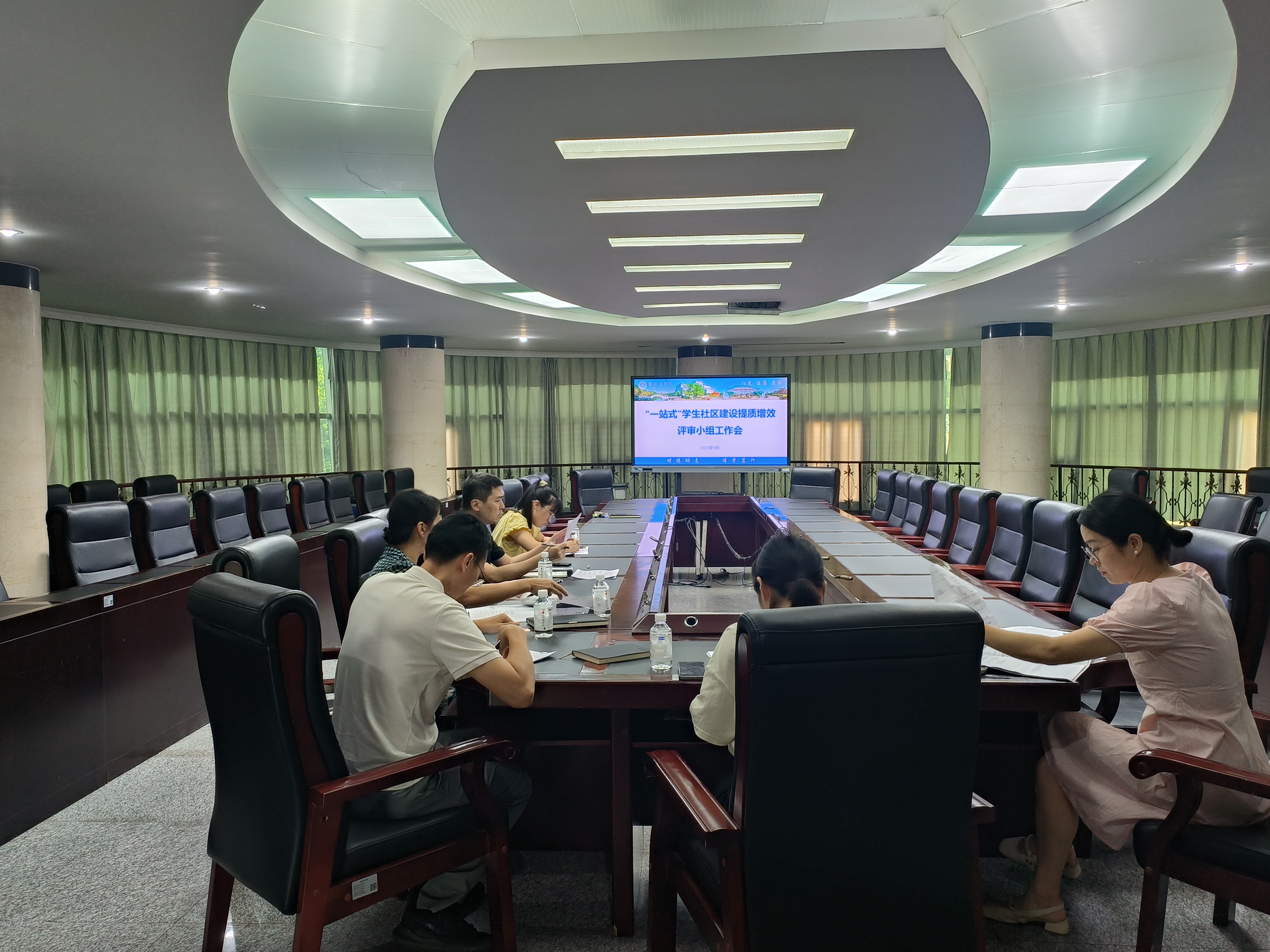 ec52c1cdabf19ab4dffee665d3402d8a.jpg ec52c1cdabf19ab4dffee665d3402d8a.jpg