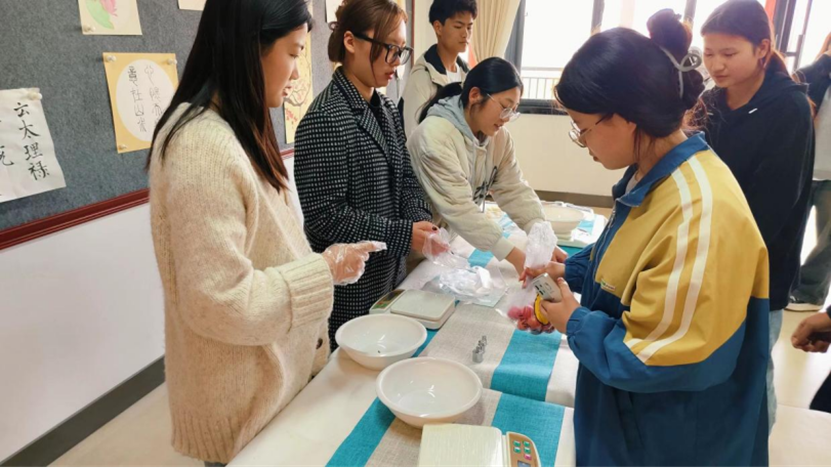 图片2.png 图片2.png