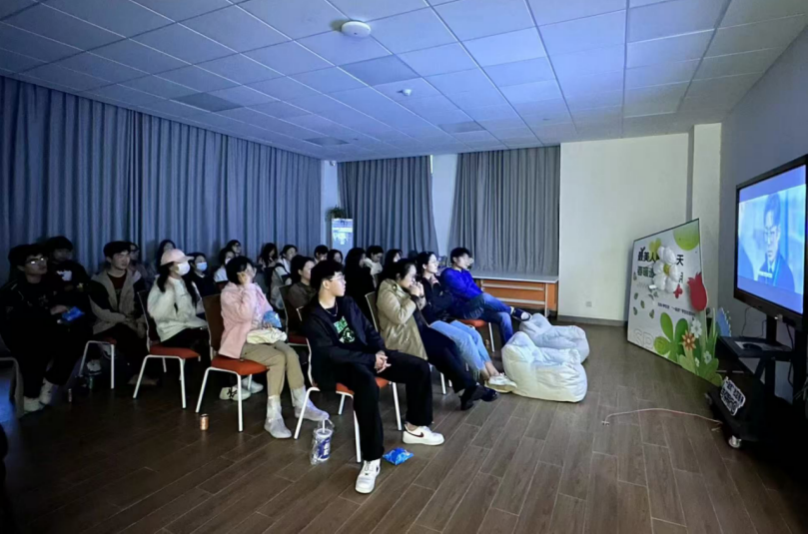 截屏2025-09-22 14.17.46.png