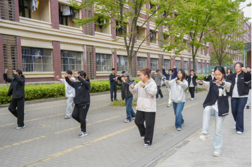 截屏2025-09-22 14.20.29.png