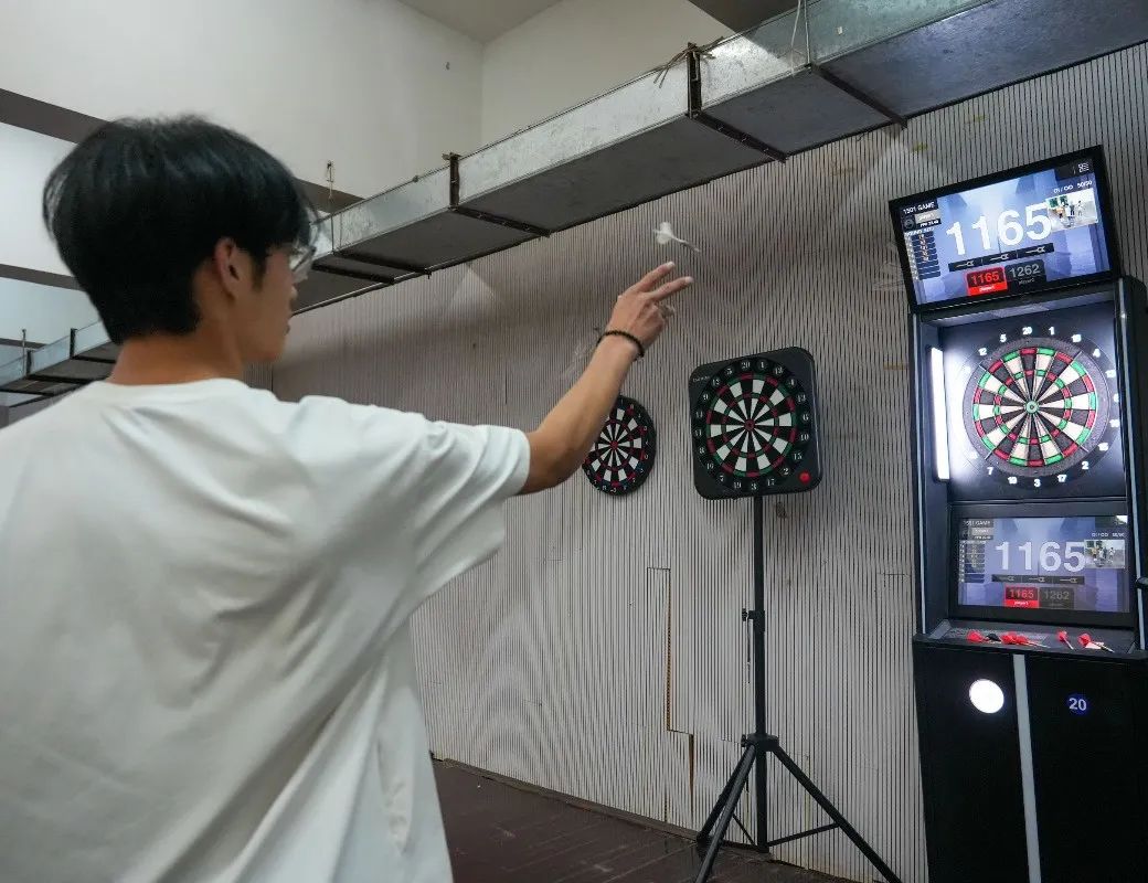 “春日心趣 运动随行”社区趣味运动会3.jpg