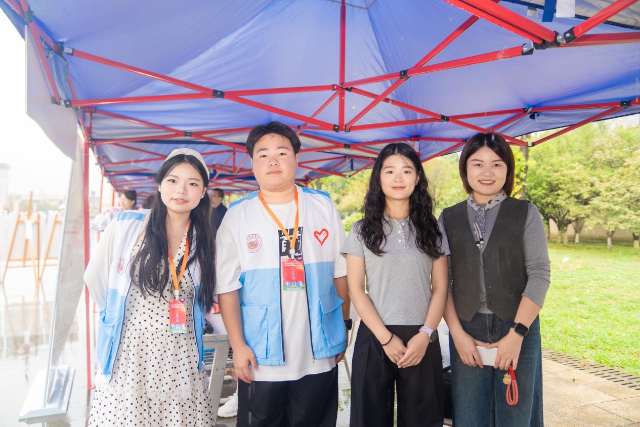 14e8f12706fb090bfeba725342977df7