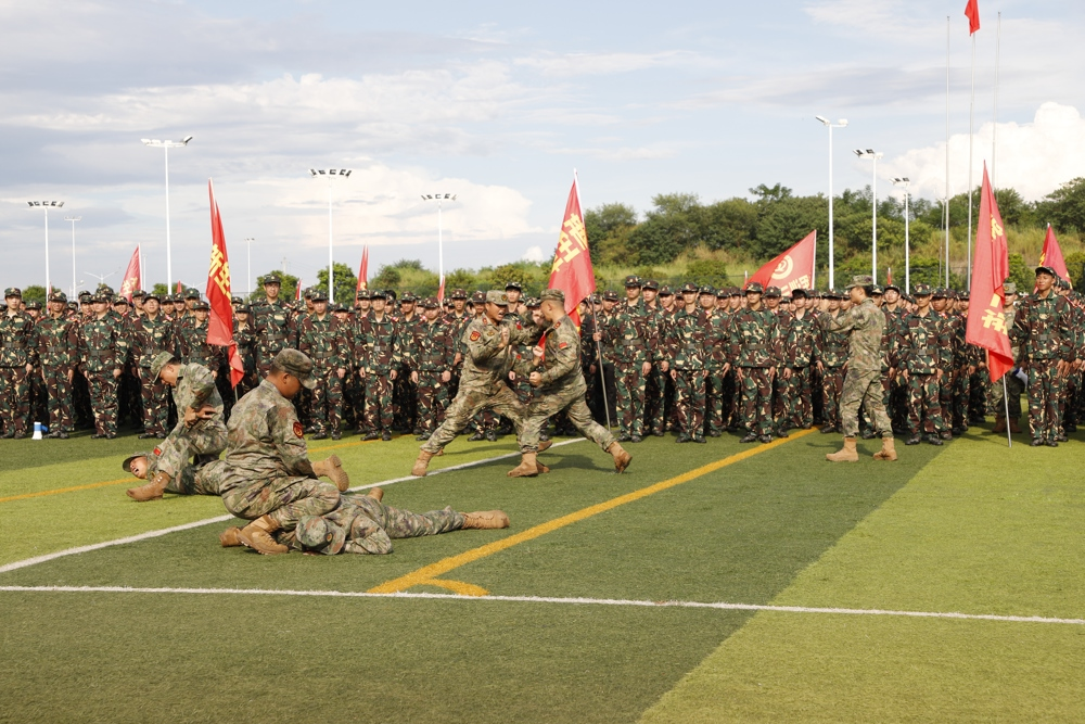 开学典礼10.png 开学典礼10.png