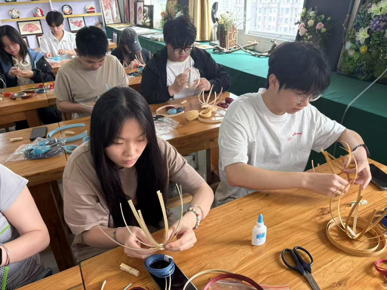 图片3.png 图片3.png