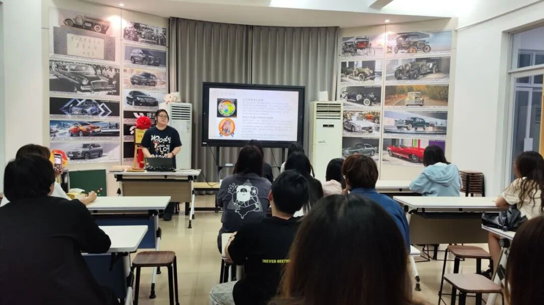 少数民族文化交流分享会暨青马工程培训会3.jpg 少数民族文化交流分享会暨青马工程培训会3.jpg