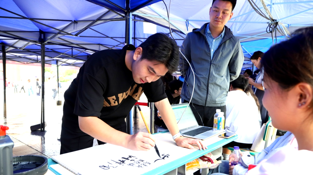 微信图片_2025-09-26_092038_010.png 微信图片_2025-09-26_092038_010.png