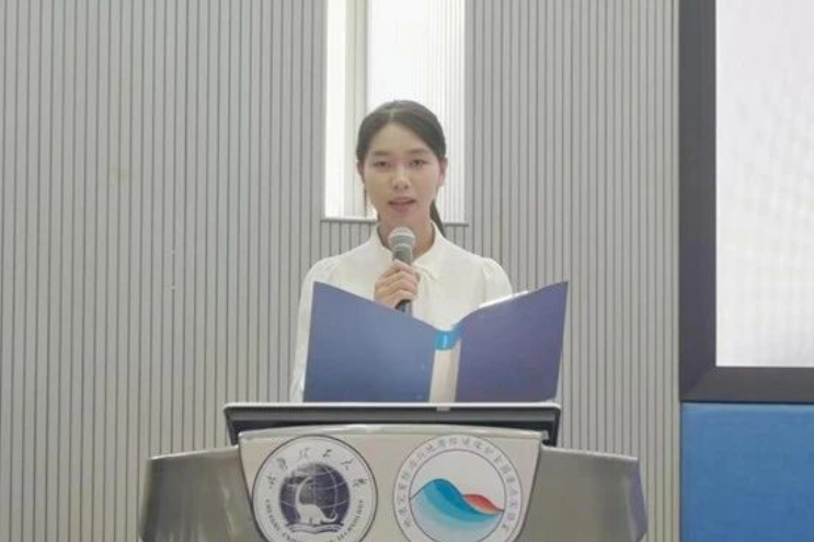 屏幕截图 2025-09-28 103303.png