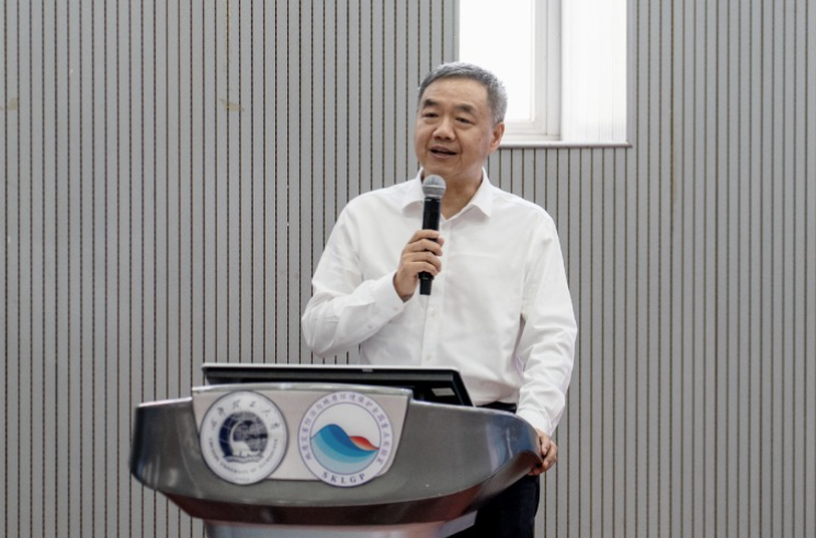 屏幕截图 2025-09-28 103147.png