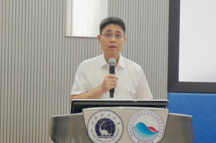 屏幕截图 2025-09-28 103249.png