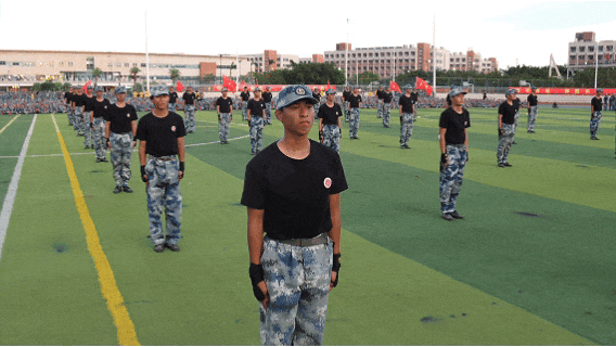 结营4.jpg 结营4.jpg