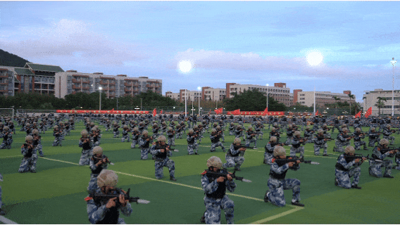 结营16.jpg 结营16.jpg