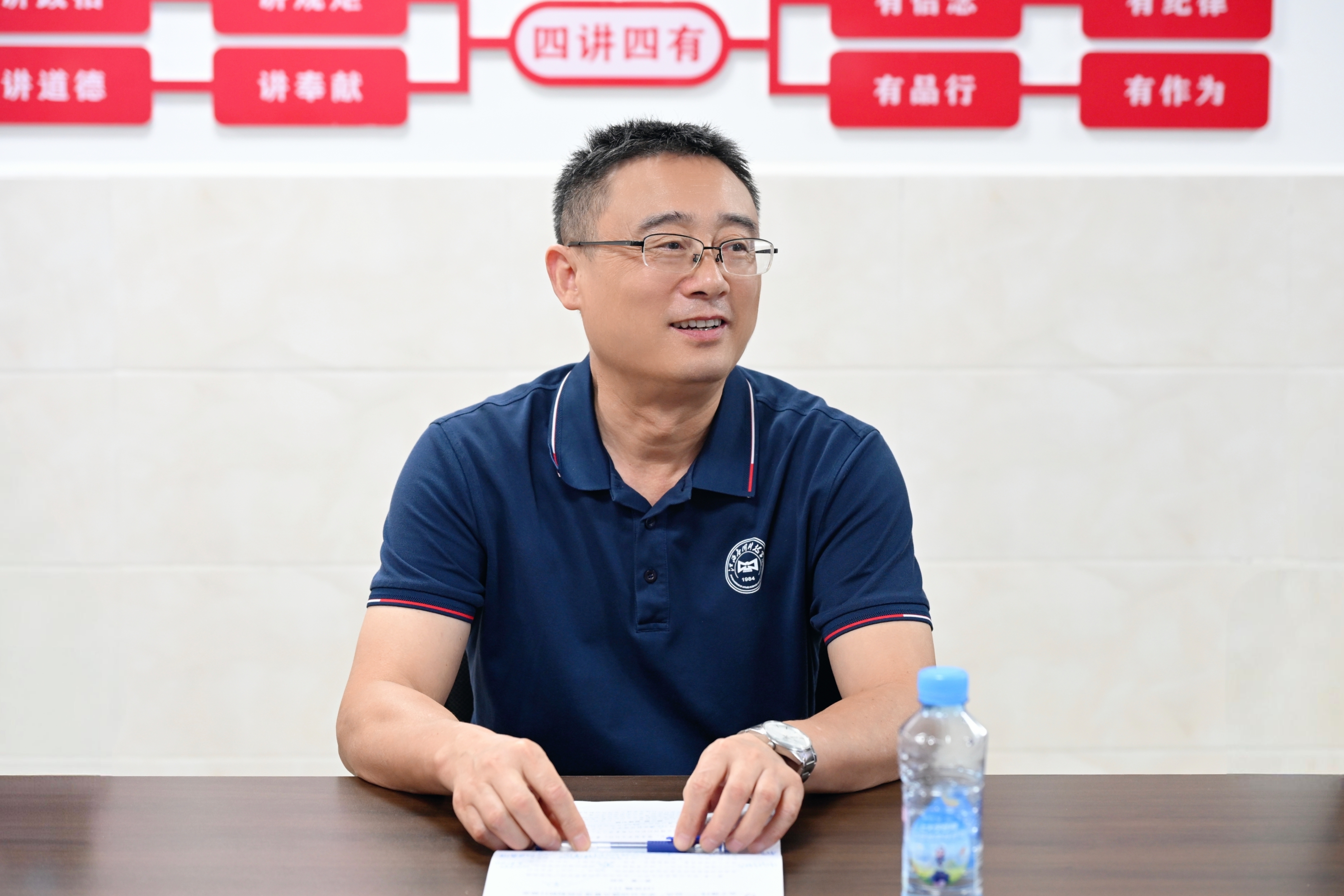 微信图片_20250930162353_925_280.jpg 微信图片_20250930162353_925_280.jpg