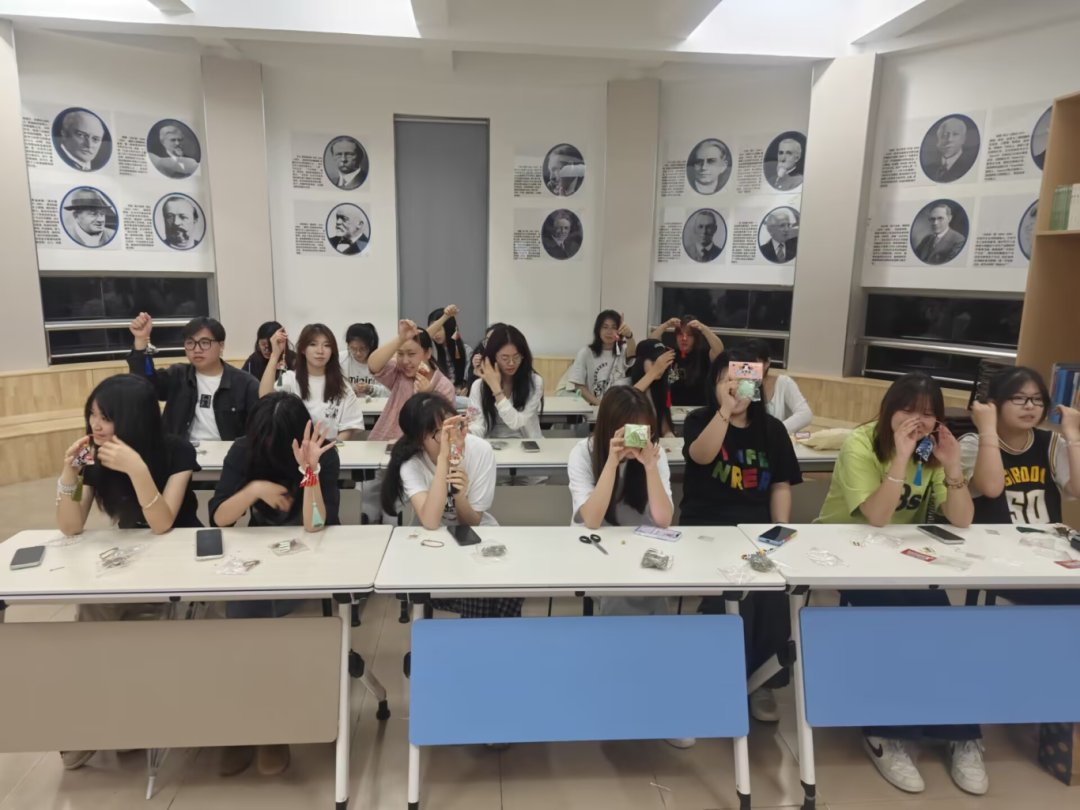 “撕掉标签,‘粽’享自由”端午主题活动.png “撕掉标签,‘粽’享自由”端午主题活动.png