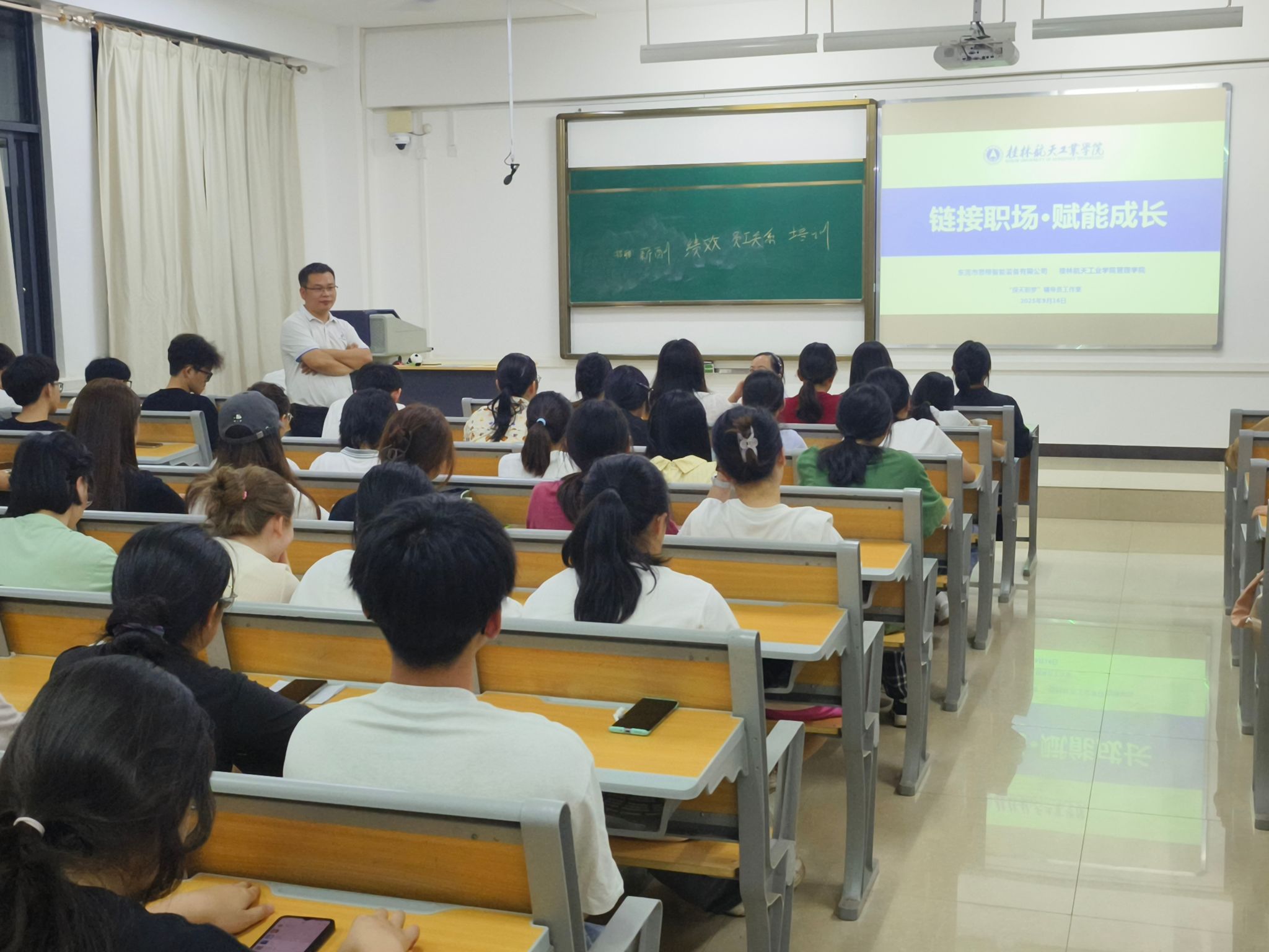 ECB5FFB12BBE30D656CF35321AD_823663C9_451BD.jpg ECB5FFB12BBE30D656CF35321AD_823663C9_451BD.jpg