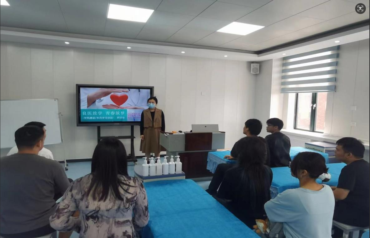 屏幕截图 2025-10-12 120543.png