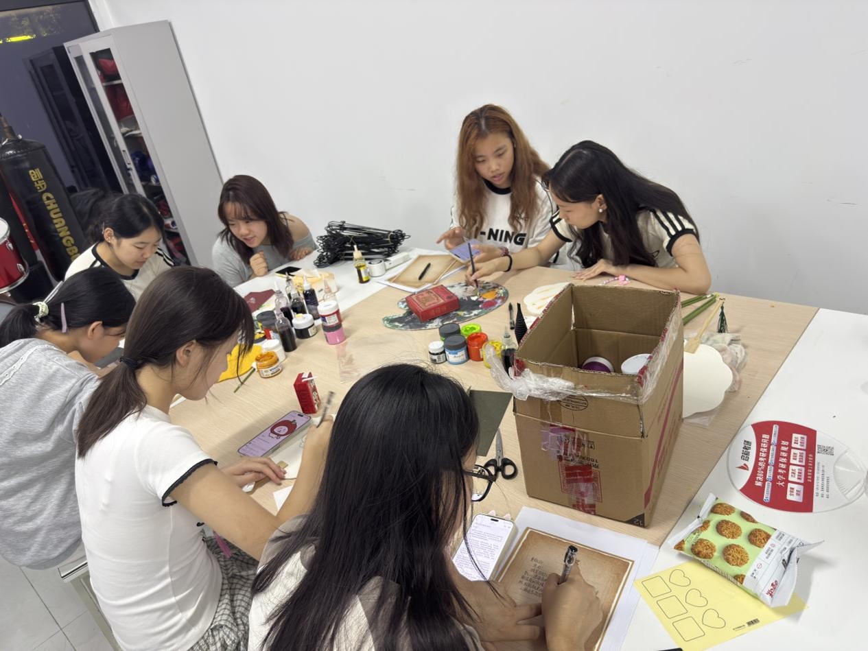 图片2.jpg 图片2.jpg