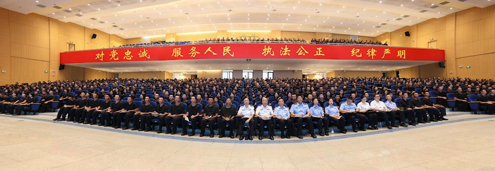 主会场现场1.jpg 主会场现场1.jpg