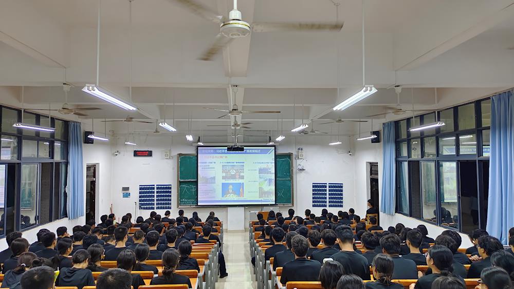 五合校区分会场.jpg 五合校区分会场.jpg