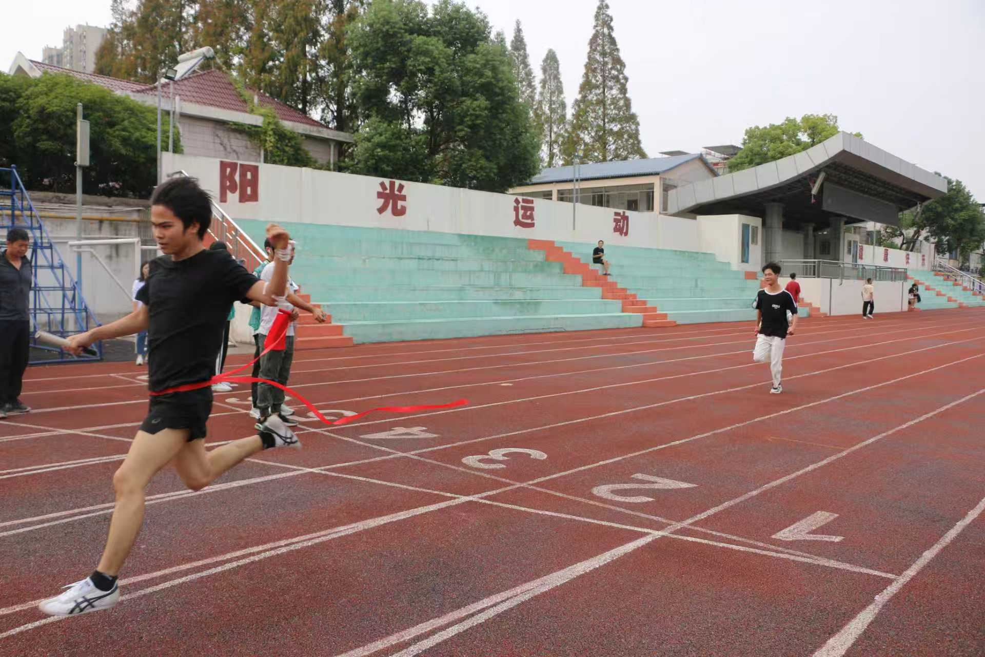 微信图片_20251014165200_187_1240.jpg 微信图片_20251014165200_187_1240.jpg