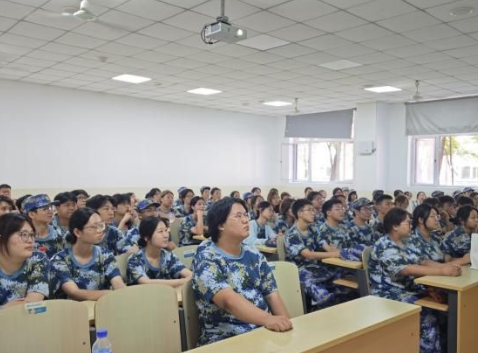 屏幕截图 2025-10-20 184657.png