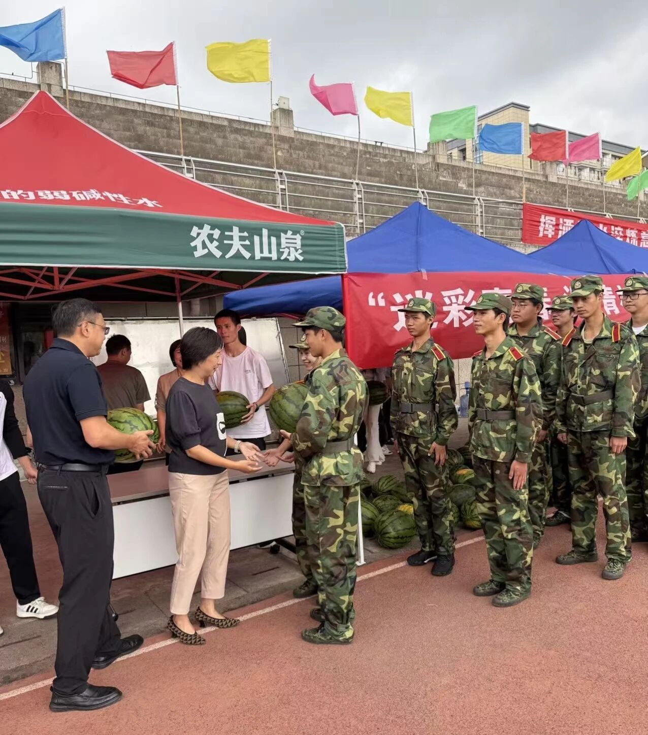 微信图片_2025-10-20_164735_284.jpg 微信图片_2025-10-20_164735_284.jpg