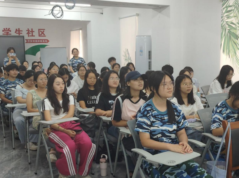 屏幕截图 2025-10-21 100303.png 屏幕截图 2025-10-21 100303.png