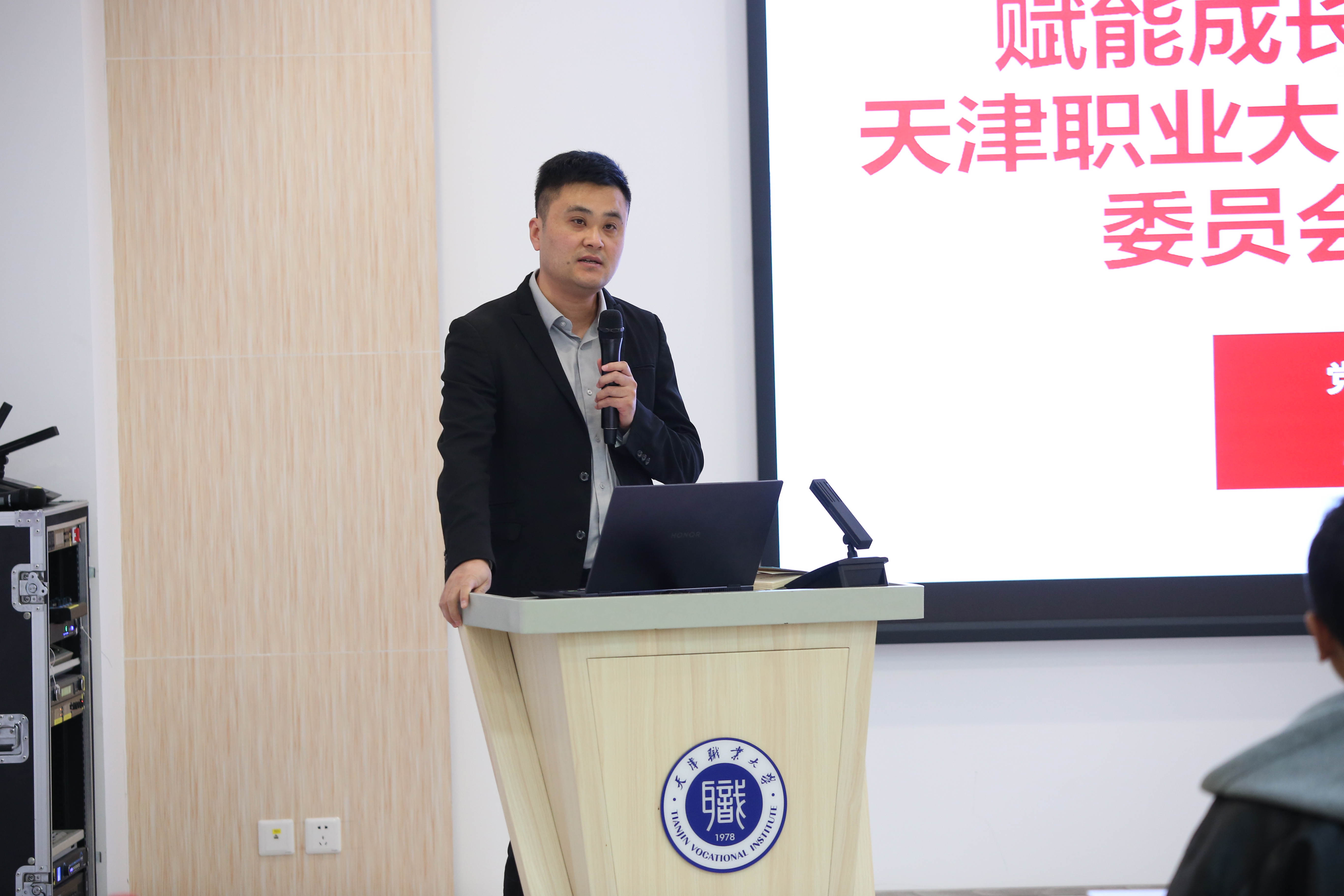 HF4A1427.jpg HF4A1427.jpg