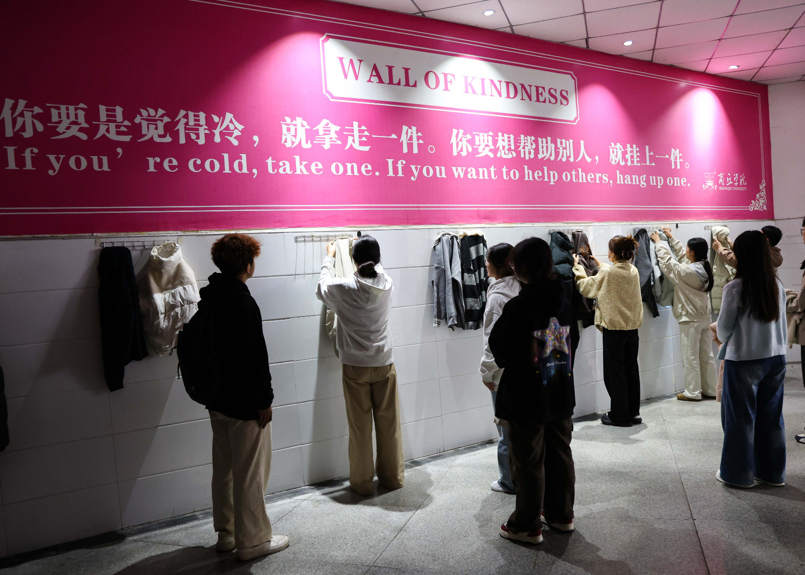 25594bfe34abe3b7.jpg 25594bfe34abe3b7.jpg