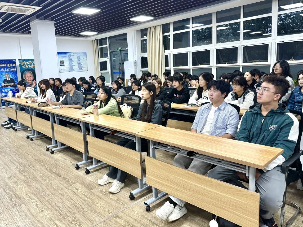 78061d9b8ecfbb49e83ea5bbb9b6d974.jpg 78061d9b8ecfbb49e83ea5bbb9b6d974.jpg